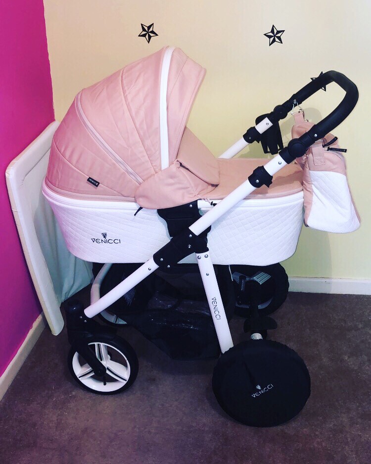 venicci pink and white